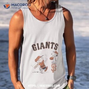 charlie brown and snoopy playing baseball san francisco giants mlb 2023 shirt tank top