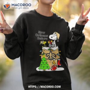 christmas snoopy new orleans saints art design shirt sweatshirt 2