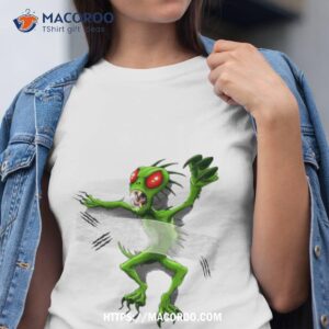 Chupacabra Caught On Tape Art Shirt