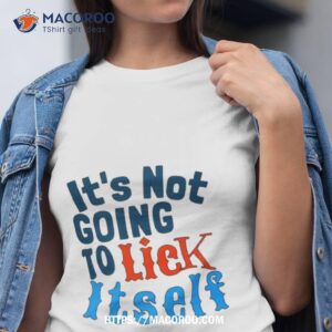 funny hubie halloween its not going to lick itself shirt tshirt