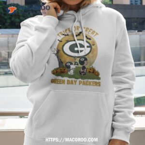 green bay packers snoopy charlie brown and woodstock trick or treat halloween 2023 shirt hoodie