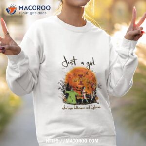 just a girl who loves halloween and iowa state cyclones shirt sweatshirt 2