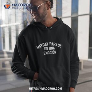 Mayday Parade Es Una Emocion Shirt