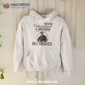 Never Underestimate A Mother Who Listens To Bruce Springsteen Plaid 2023 Shirt