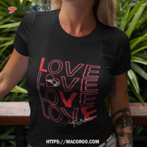 New England Patriots G Iii Love Graphic Shirt