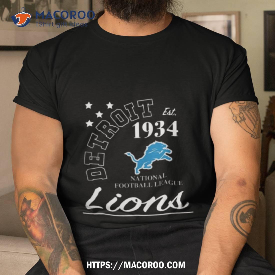 Starter Detroit Lions Men's Basic T-Shirt by Vintage Detroit Collection