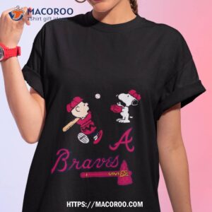 Peanuts Charlie Brown And Snoopy Playing Baseball Atlanta Braves Shirt