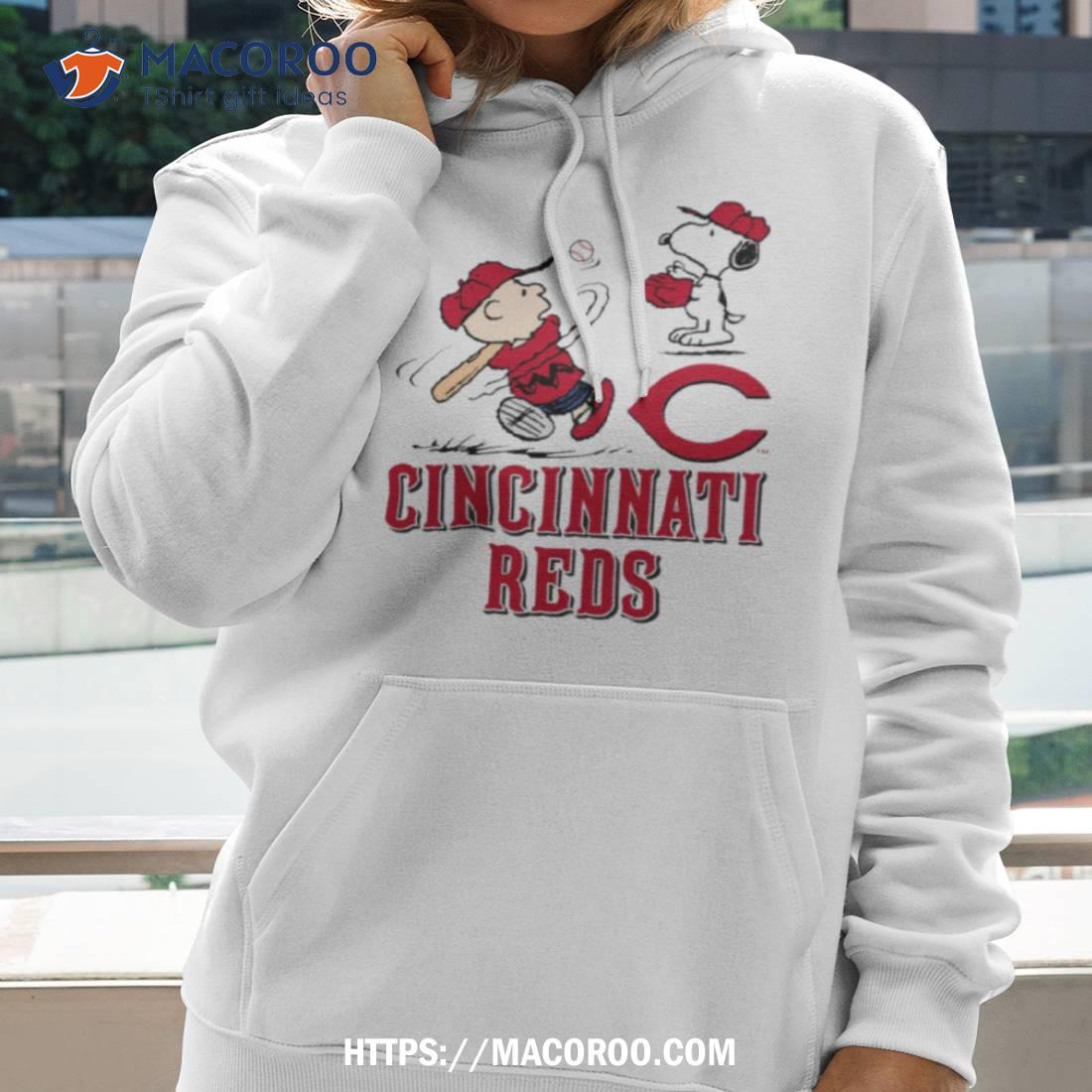 Peanuts Charlie Brown And Snoopy Playing Baseball Cincinnati Reds shirt,sweater,  hoodie, sweater, long sleeve and tank top