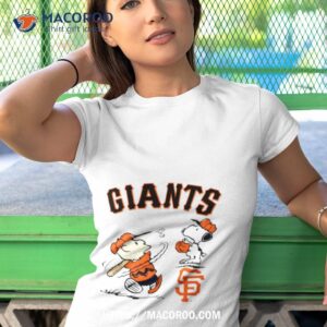 Peanuts Charlie Brown And Snoopy Playing Baseball San Francisco Giants Shirt 3 peanuts charlie brown and snoopy playing baseball san francisco giants shirt tshirt 1