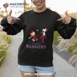 Peanuts Charlie Brown And Snoopy Playing Baseball Texas Rangers Shirt 2 peanuts charlie brown and snoopy playing baseball texas rangers shirt sweatshirt