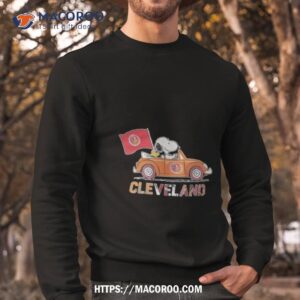 peanuts snoopy and woodstock cleveland sports teams on car 2023 t shirt sweatshirt