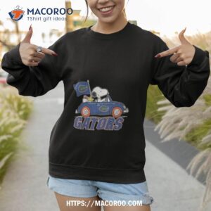 peanuts snoopy and woodstock florida gators on car 2023 t shirt sweatshirt 1
