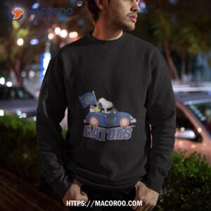 peanuts snoopy and woodstock florida gators on car 2023 t shirt sweatshirt