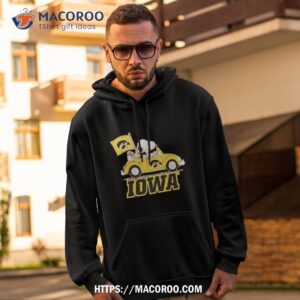 snoopy and woodstock drive car iowa shirt hoodie 2