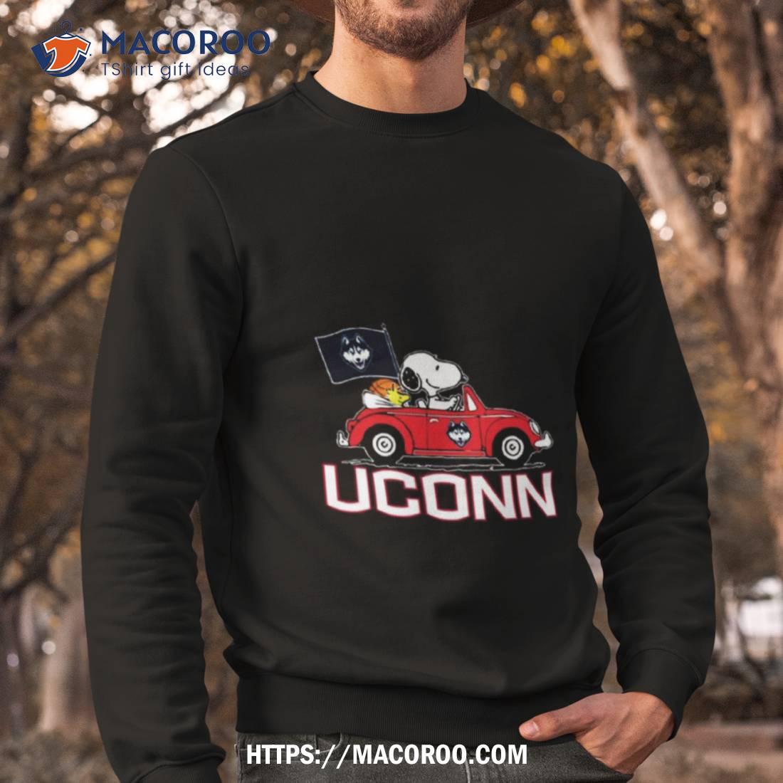 Snoopy And Woodstock Driver Car Uconn Huskies Shirt Snoopy And Woodstock Driver Car Uconn Huskies Shirt
