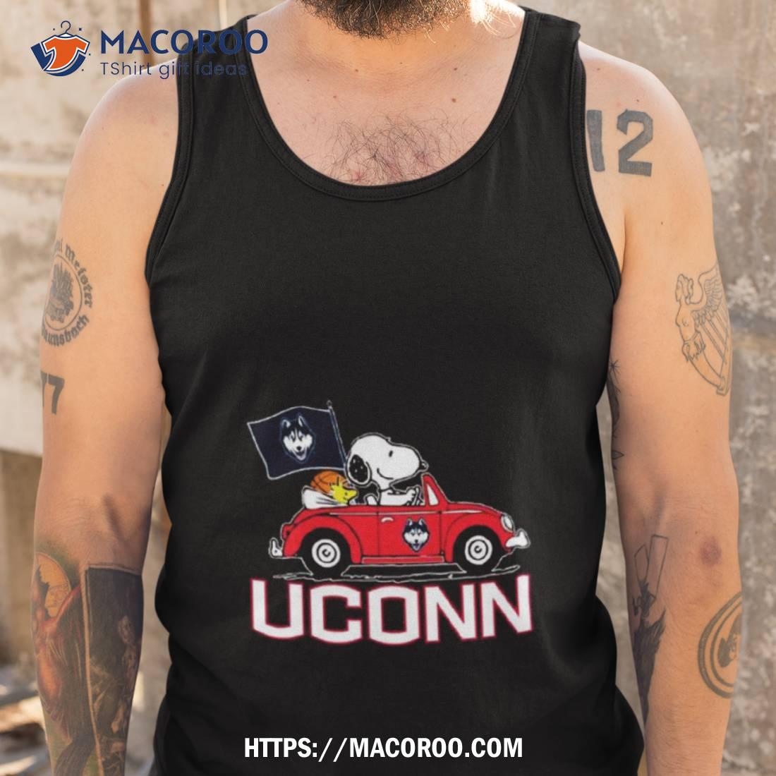 Snoopy And Woodstock Driver Car Uconn Huskies Shirt Snoopy And Woodstock Driver Car Uconn Huskies Shirt