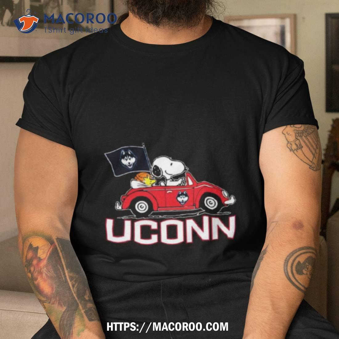 Snoopy And Woodstock Driver Car Uconn Huskies Shirt Snoopy And Woodstock Driver Car Uconn Huskies Shirt