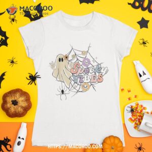 Spooky Vibes Season Halloween Scary Skull Flowers And Ghost Shirt