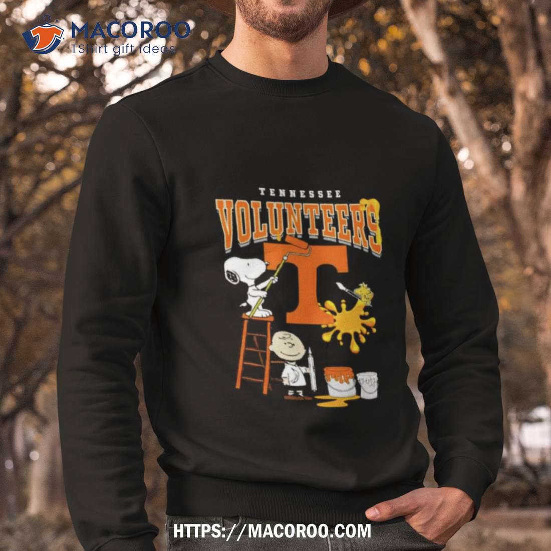 The Peanuts Charlie Snoopy And Woodstock Wall Paint Tennessee Volunteers Shirt The Peanuts Charlie Snoopy And Woodstock Wall Paint Tennessee Volunteers Shirt