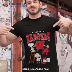 the peanuts charlie snoopy and woodstock wall paint wisconsin badgers shirt tshirt 1