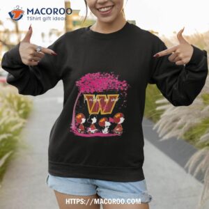 washington commanders peanut characters in october we wear pink 2023 shirt sweatshirt 1