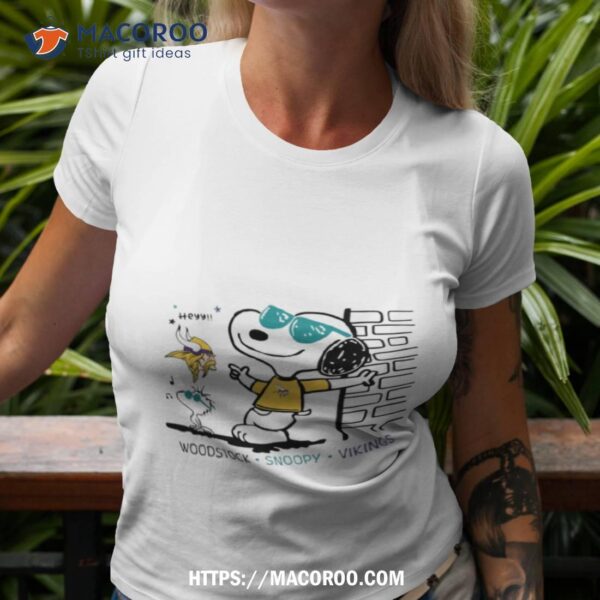 Woodstock Snoopy Vikings Shirt