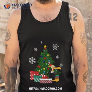 beaky buzzard around the christmas tree shirt tank top