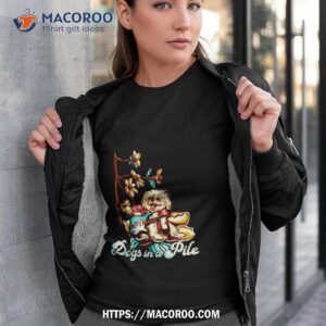 Dog In A Pile Tour 2023 T Shirt