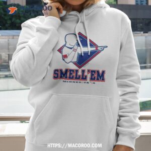 Johan Santana Smell ‘em Minnesota ’06 Shirt 1 johan santana smell em minnesota 06 shirt hoodie