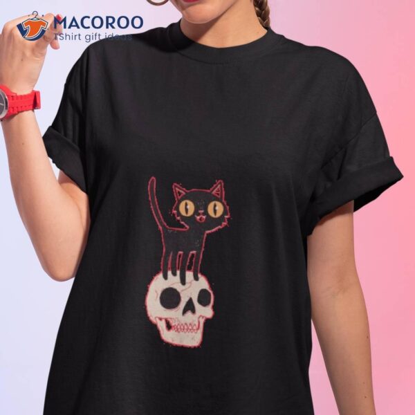 Look What The Halloween Cat Dragged In Shirt