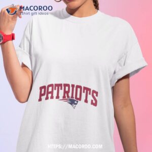 Men’s Antigua New England Patriots Victory Pullover Shirt