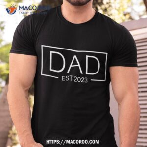 New Dad Mom Gifts For Pregnancy Announcet Shirt