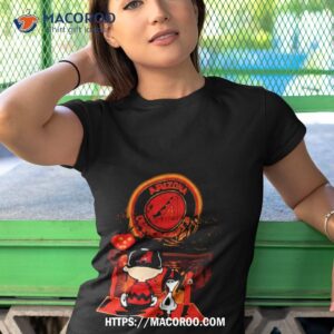peanut snoopy and charlie brown arizona diamondbacks sitting under moon halloween 2023 shirt tshirt 1