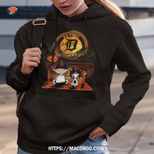 Peanut Snoopy And Charlie Brown Detroit Tigers Sitting Under Moon Halloween 2023 Shirt 2 peanut snoopy and charlie brown detroit tigers sitting under moon halloween 2023 shirt hoodie 3