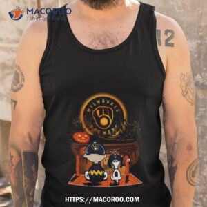 Peanut Snoopy And Charlie Brown Milwaukee Brewers Sitting Under Moon Halloween 2023 Shirt 3 peanut snoopy and charlie brown milwaukee brewers sitting under moon halloween 2023 shirt tank top