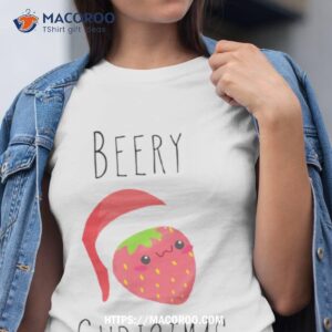 puns strawberry pun merry funny christmas shirt tshirt