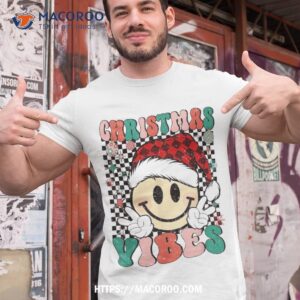 Retro Groovy Merry Christmas Vibes Trendy Santa Claus Xmas Shirt