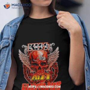Skull Wings Kiss Cleveland Browns Football T Shirt