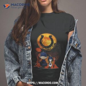 Snoopy And Charlie Brown Indianapolis Colts Sitting Under Moon Halloween 2023 T Shirt