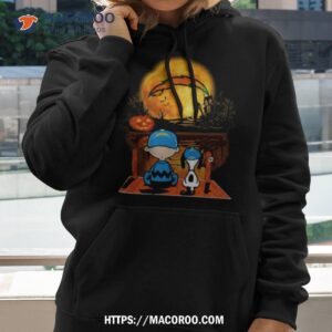 snoopy and charlie brown los angeles chargers sitting under moon halloween 2023 t shirt hoodie 2