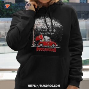 snoopy and woodstock buccaneers winter it s most wonderful time of the year shirt hoodie 2