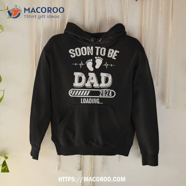 Soon To Be Dad 2024 Loading For Pregnancy Announcet Shirt