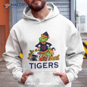 Auburn Tigers Santa Grinch And Dog Merry Christmas T Shirt