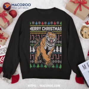 Beautiful Tiger Merry Christmas Ugly Xmas Big Cat Design Sweatshirt