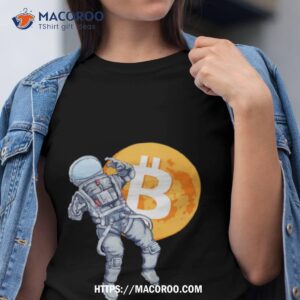 Bitcoin Astronaut Btc Mooning Tshirt