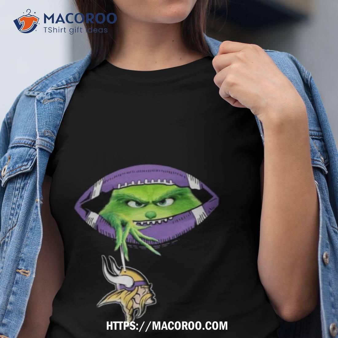 Ew, People The Grinch Hold Minnesota Vikings Shirt Ew, People The Grinch Hold Minnesota Vikings Shirt