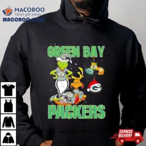 Green Bay Packers Grinch And Max Nfl Ornament Christmas Tshirt