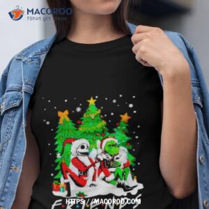 Jack Skellington And Grinch Drunk Merry Christmas Tshirt