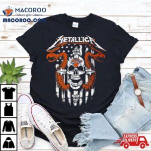 Metallica Snake Skull New York Knicks Logo Gildan 2023 Shirt
