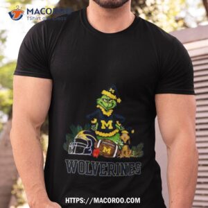 Michigan Wolverines Santa Grinch And Dog Merry Christmas T Shirt